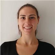 Salve sono Ilaria, e sono laureata in Biologia. Impartisco lezioni di Fisica, Biologia e matematica